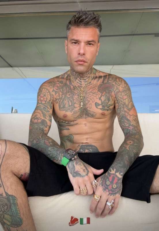 FEDEZ IN PUGLIA PRIMA DEL MALORE