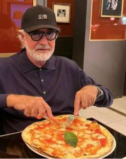 FLAVIO BRIATORE - CRAZY PIZZA