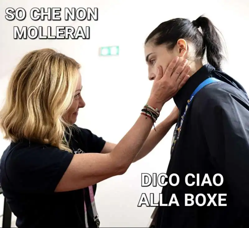 GIORGIA MELONI E ANGELA CARINI -  MEME BY IL GRANDE FLAGELLO