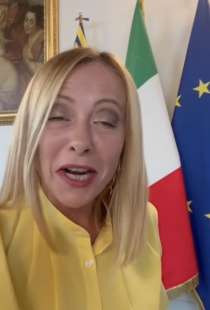 giorgia meloni tornata a palazzo chigi dopo le vacanze 3