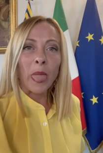 giorgia meloni tornata a palazzo chigi dopo le vacanze 6