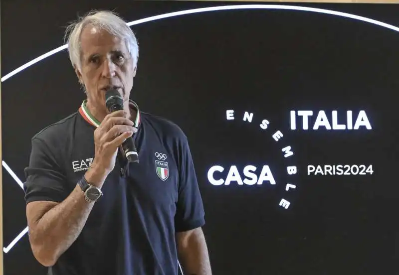 giovanni malago a casa italia di parigi 2024  