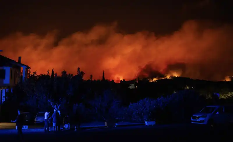 incendi in grecia 18