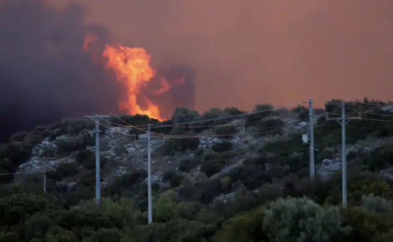 incendi in grecia 4