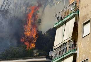 incendio a roma 4