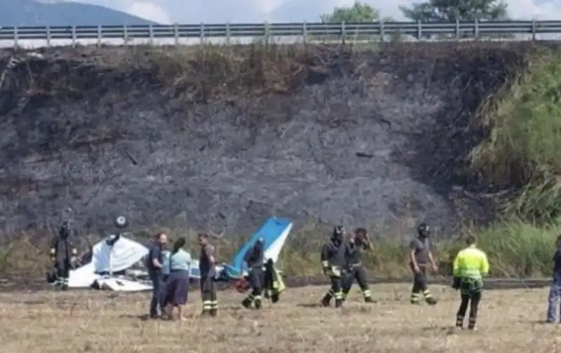 incidente aereo a terni   1