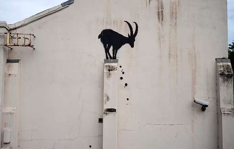 lo zoo di banksy per le strade di londra 1