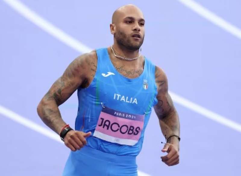 marcell jacobs nella finale dei 100 metri 8