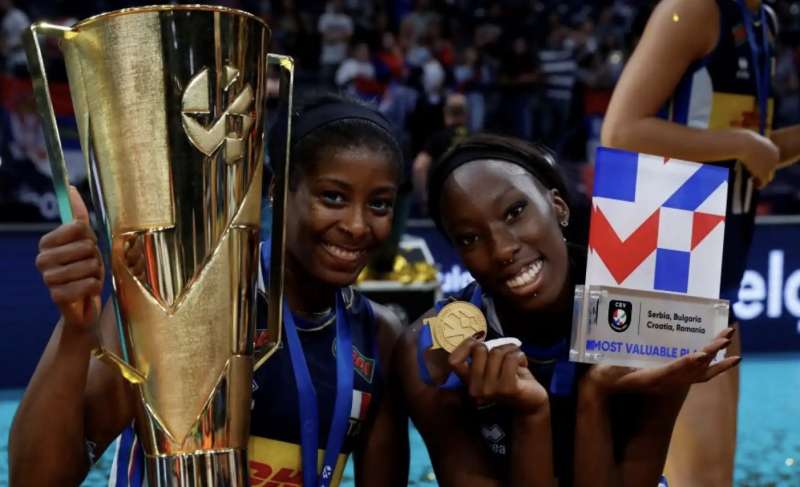 MYRIAM SYLLA E PAOLA EGONU