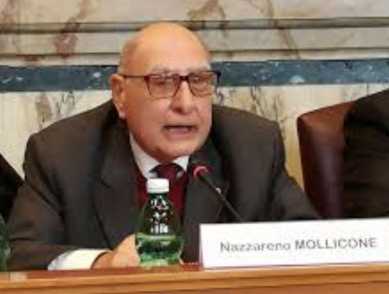 NAZZARENO MOLLICONE