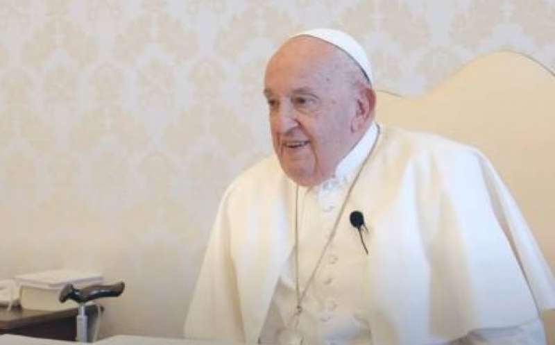 PAPA FRANCESCO INTERVISTATO DAL PADRE GESUITA PEDRO CHIA