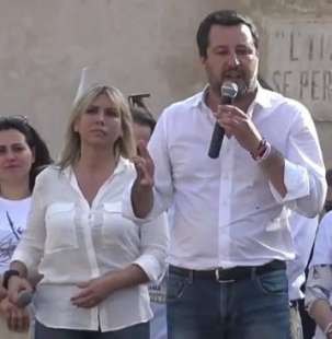 patrizia biagi con matteo salvini