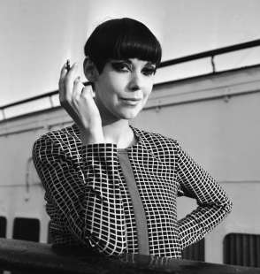 peggy moffitt 16