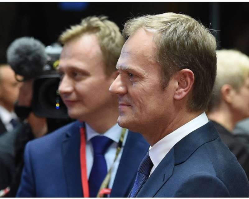 Piotr Serafin Donald Tusk