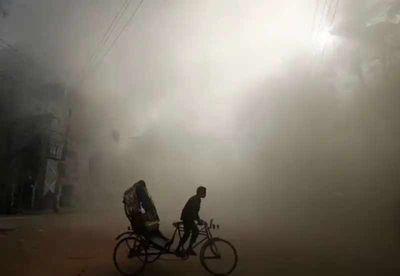 proteste e scontri in bangladesh  2