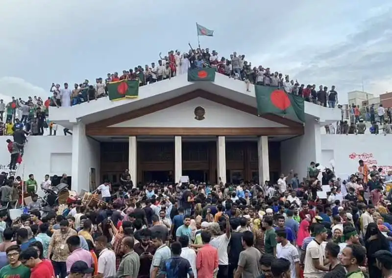 proteste e scontri in bangladesh 