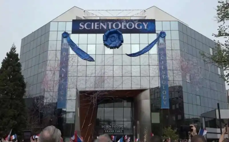 sede di scientology a parigi   1