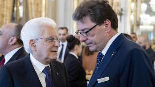 sergio mattarella e giancarlo giorgetti