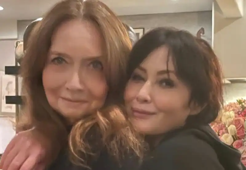 shannen doherty con la madre rose 1