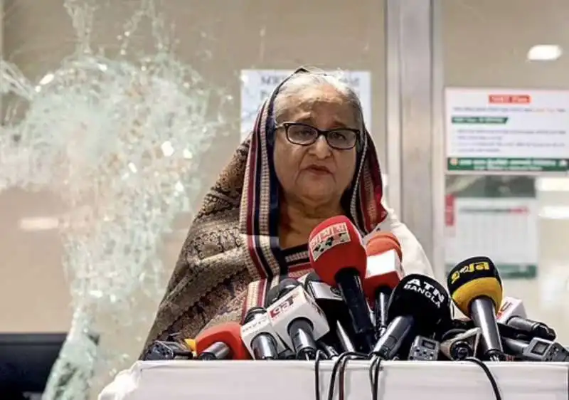 SHEIKH HASINA - PREMIER BANGLADESH 