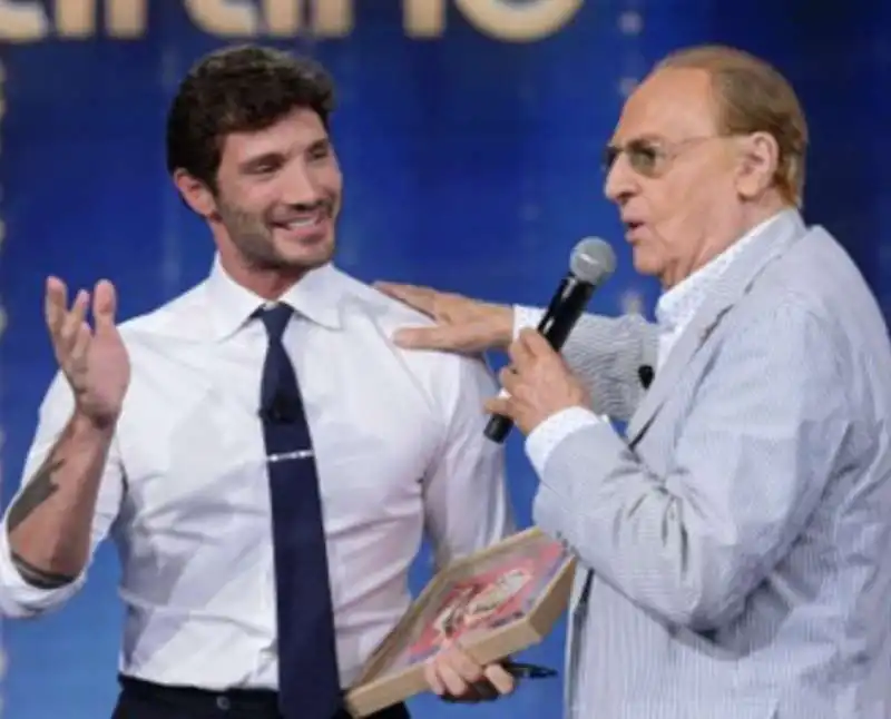 STEFANO DE MARTINO RENZO ARBORE