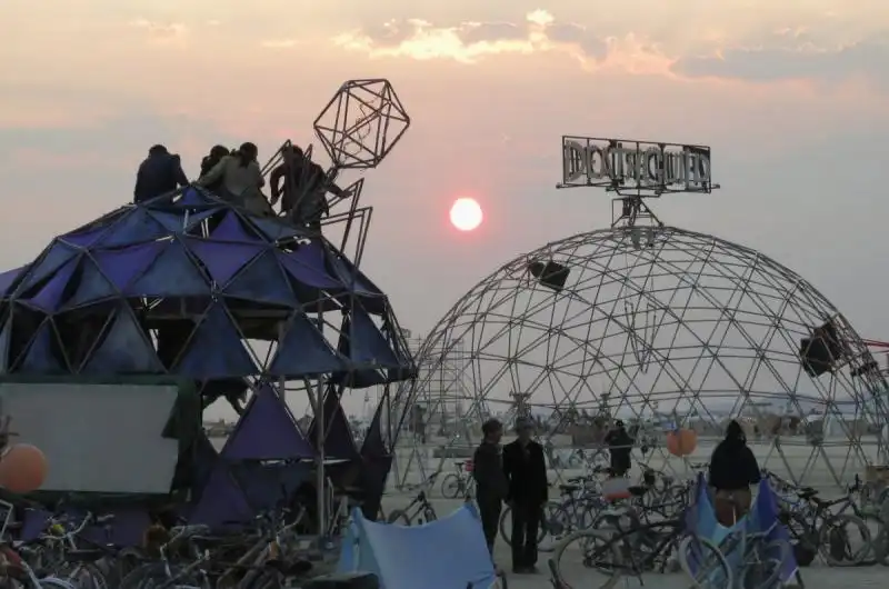 BURNING MAN 