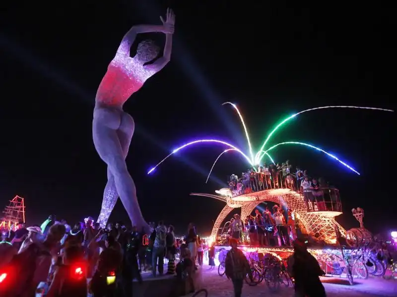 BURNING MAN 