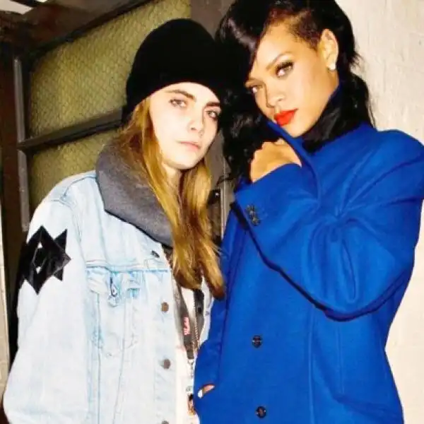 Cara Delevingne Calls Rihanna Whenever Shes Sad 