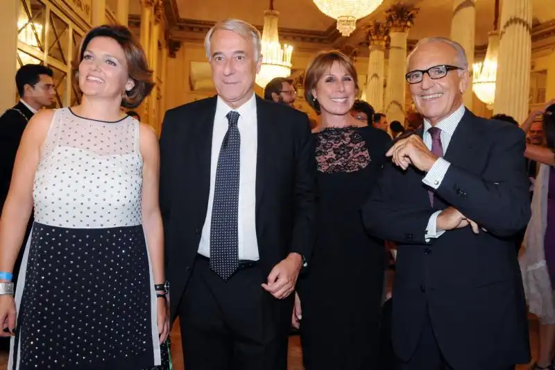 FRANCESCA COLOMBO GIULIANO PISAPIA CINZIA SASSO FRANCESCO MICHELI INAUGURAZIONE MITO ALLA SCALA FOTO FRANCO CORTELLINO 