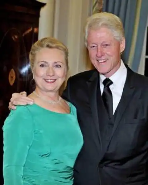 Hillary e Bill Clinton e c a bb d c c ed ffcf 