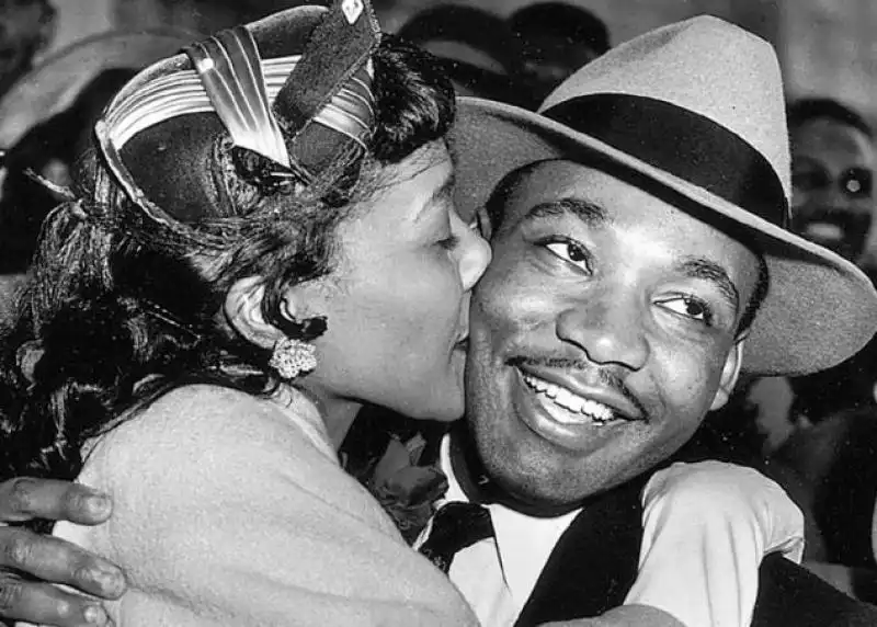 MARTIN LUTHER KING E CORETTA SCOTT 