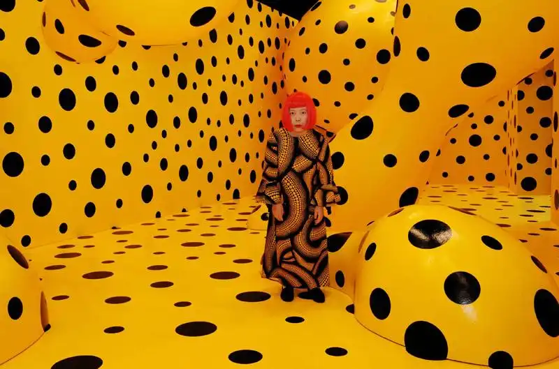 YAYOI KUSAMA 