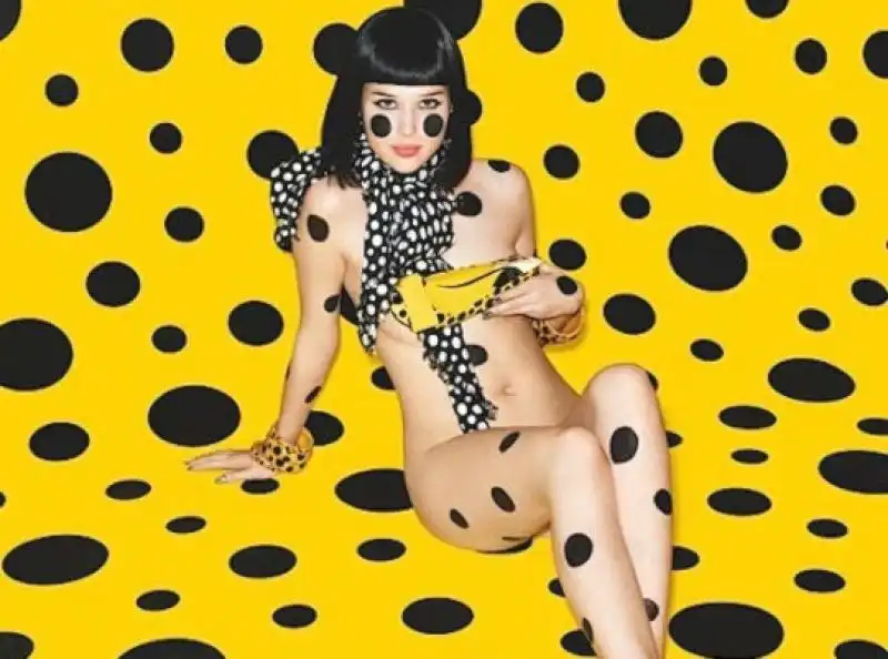 YAYOI KUSAMA 