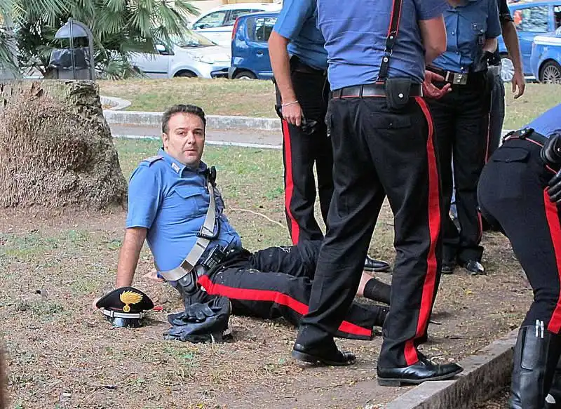 clochard tedesco ferisce 4 carabinieri  foto mezzelani gmt032