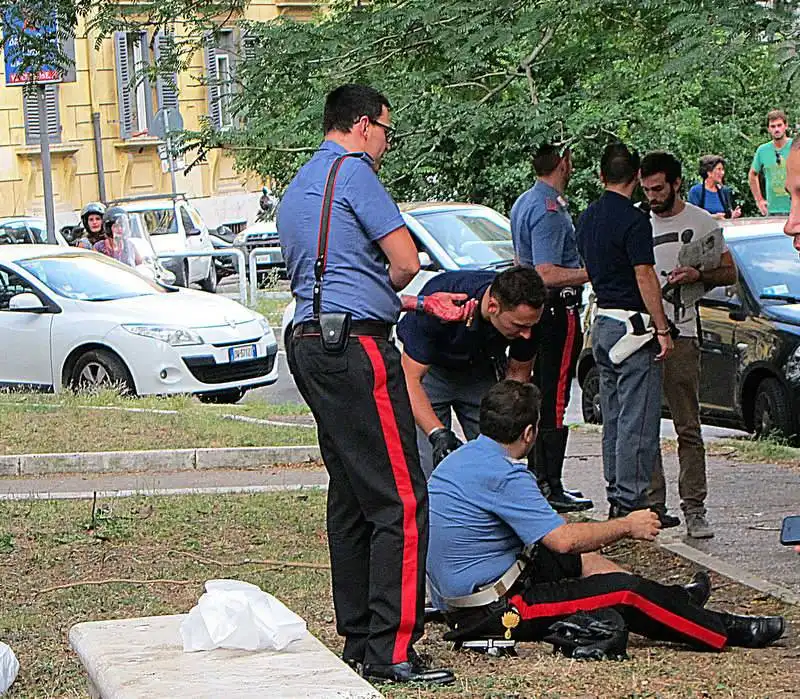 clochard tedesco ferisce 4 carabinieri  foto mezzelani gmt038