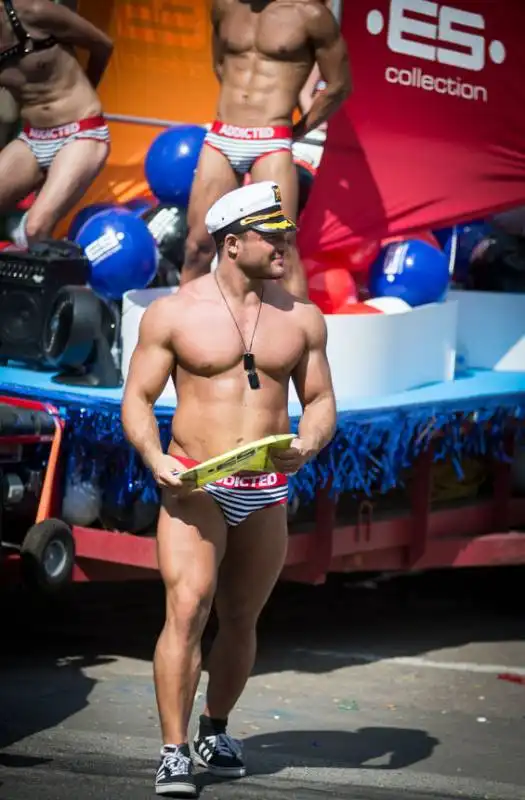 dallas pride parade   90