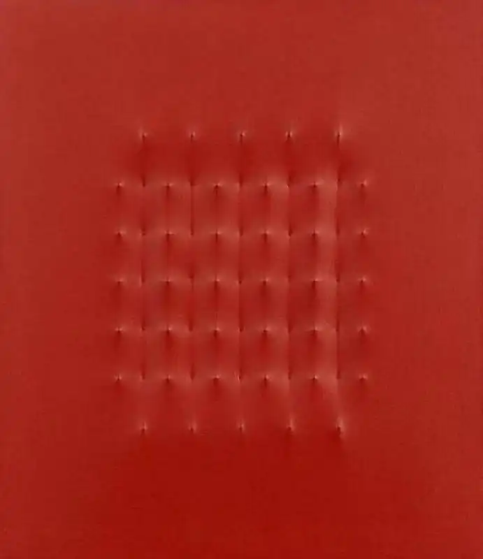 enrico castellani, superficie rossa, 1964