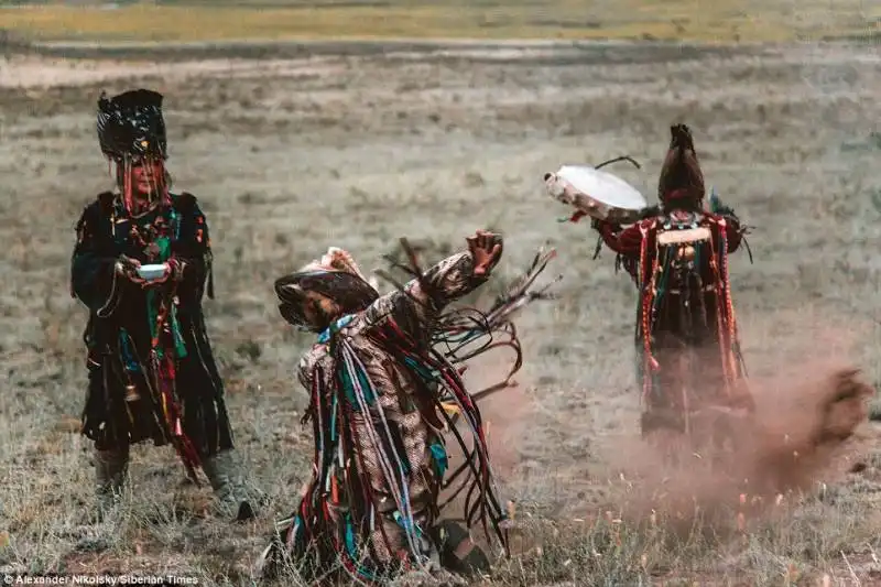 festival degli sciamani in siberia 14