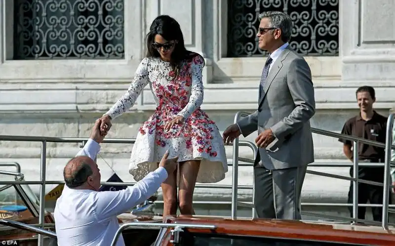 george clooney e amal   il giorno dopo 37