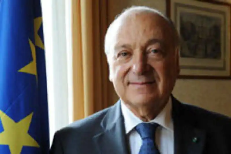 Isvap Giancarlo Giannini