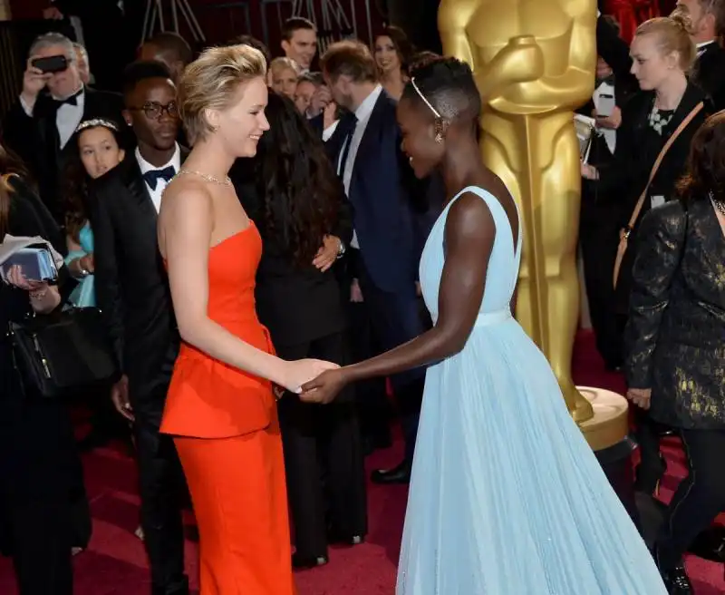  jennifer lawrence e lupita nyong