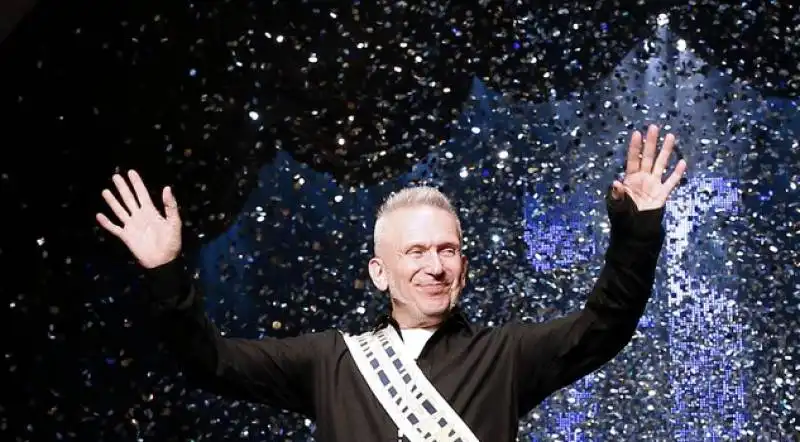 l ultima sfilata pret a porter di jean louis gaultier 7