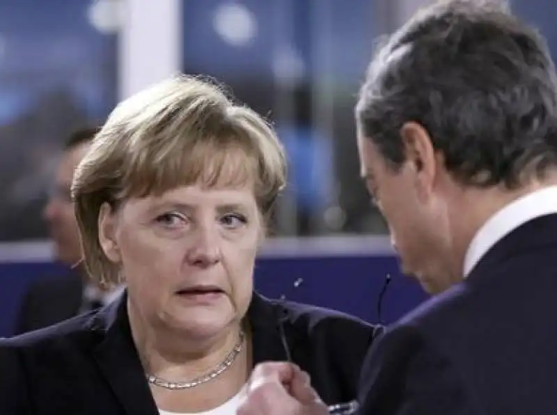 MERKEL E DRAGHI 