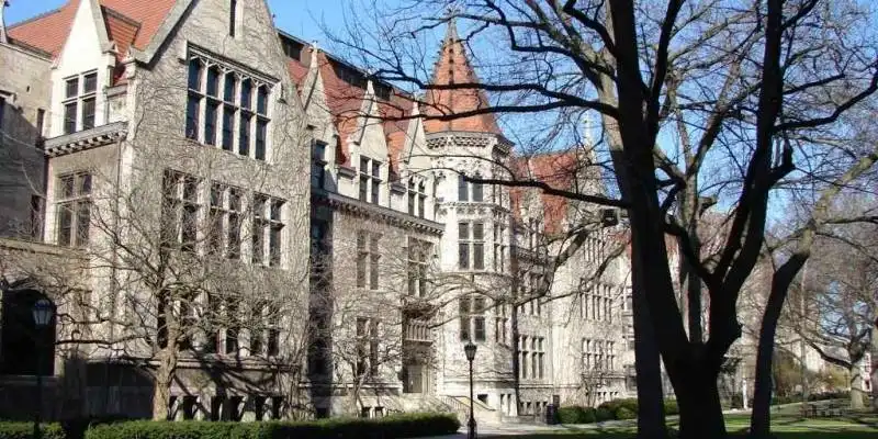 UNIVERSITY OF CHICAGO