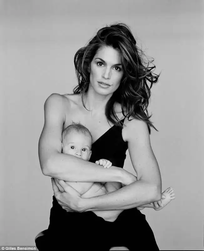 cindy crawford e il figlio presley