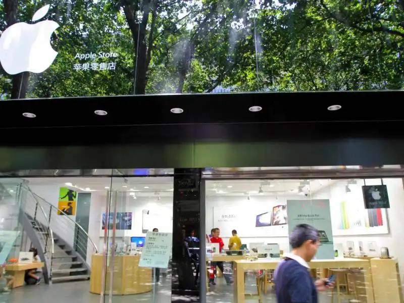 finto apple store di kunming