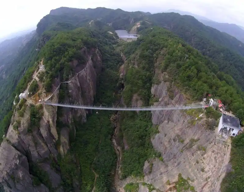 glass bridge  10