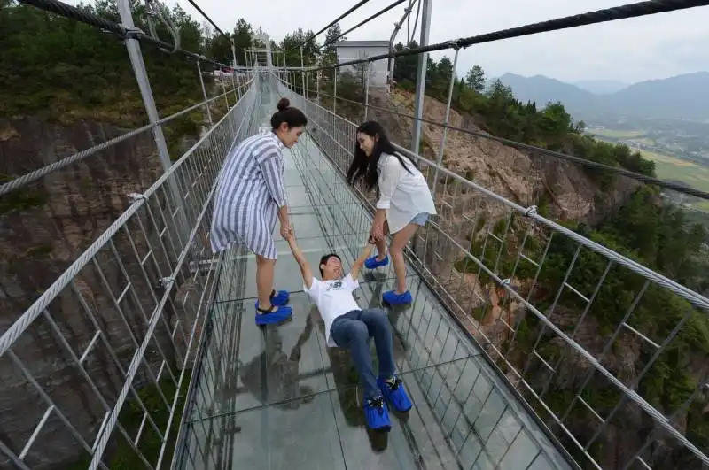 glass bridge  7