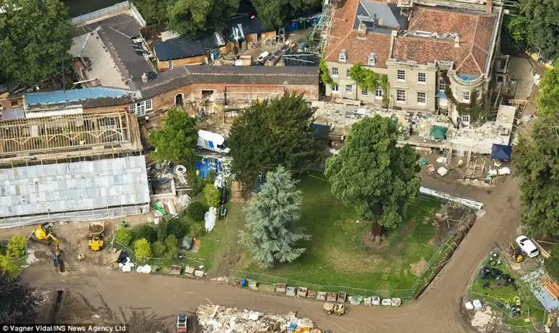 il cantiere a casa clooney