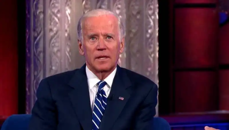 joe biden da stephen colbert    